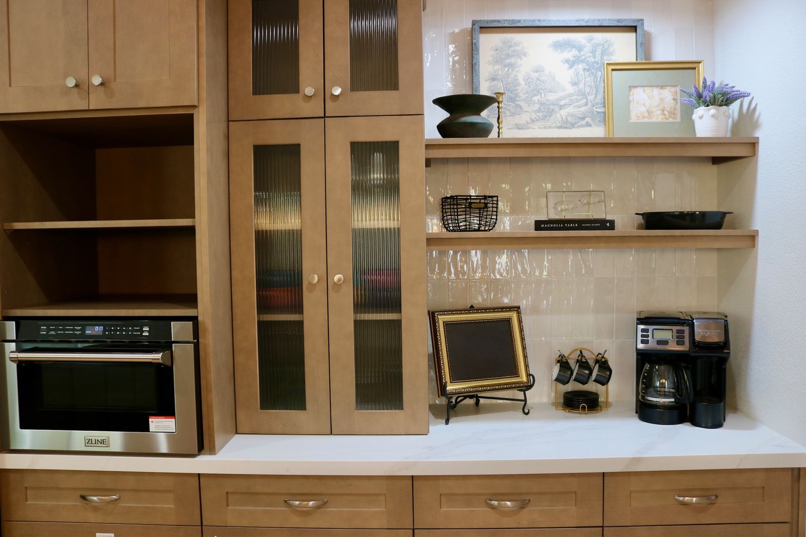 Coffee bar area with cabinetry